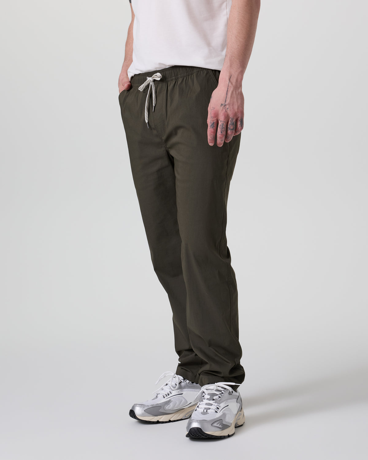 Men Vuori Kore Everyday Pant Lined Classic Fit 30" Dark Oregano