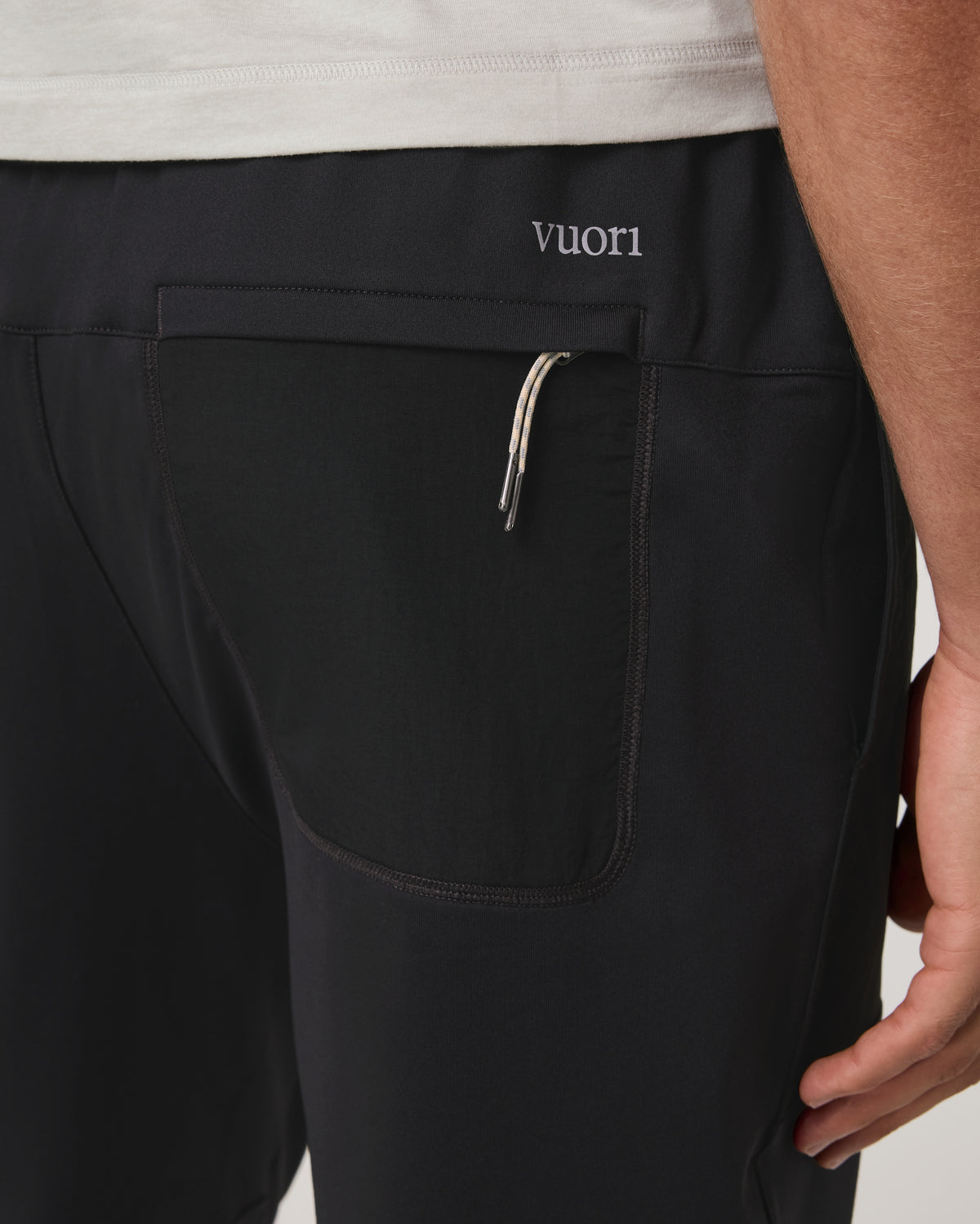 Men Vuori Sunday Mixed Media Jogger 28" Men's Black Joggers