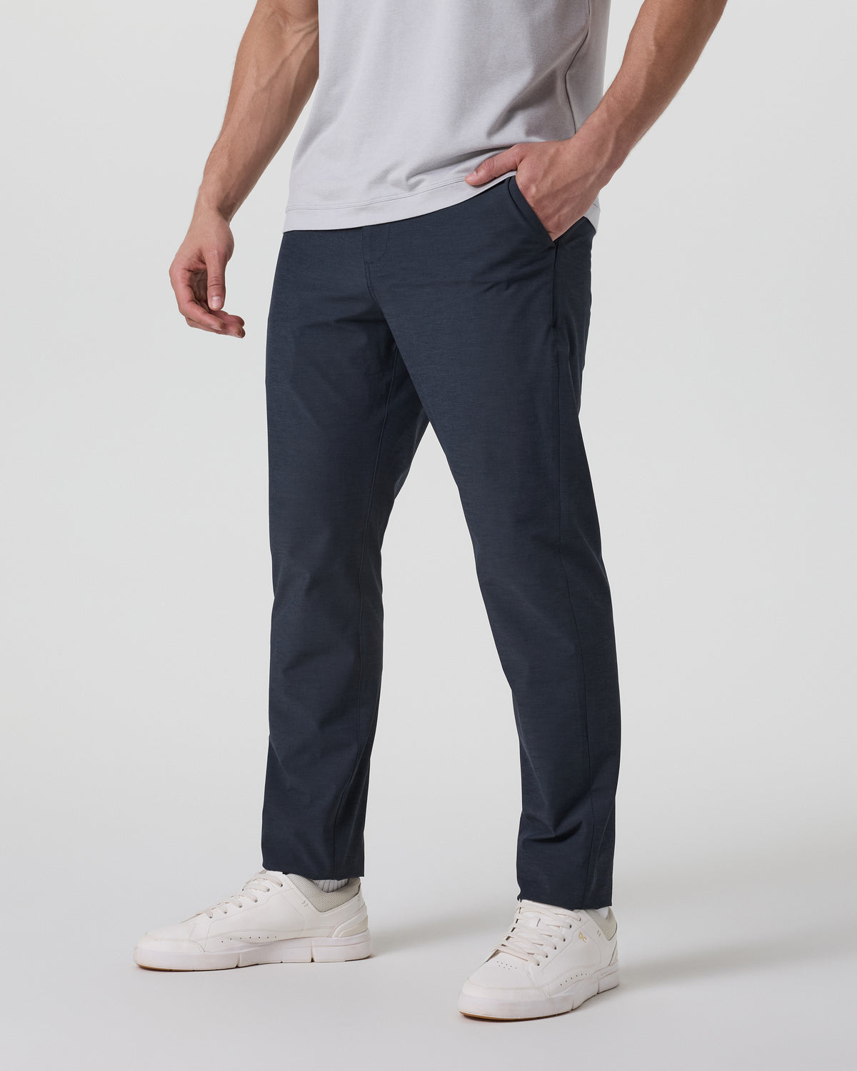 Men Vuori Aim Pant 30" Navy Golf & Travel Pants