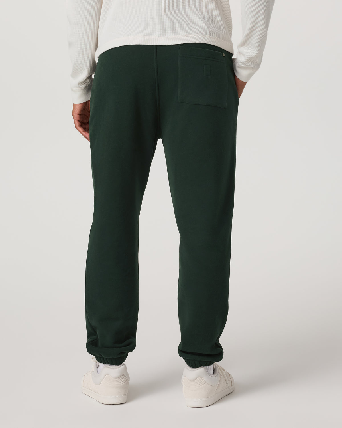 Men Vuori Seaside Sweatpant 28" Men's Relaxed Evergreen Sweatpant