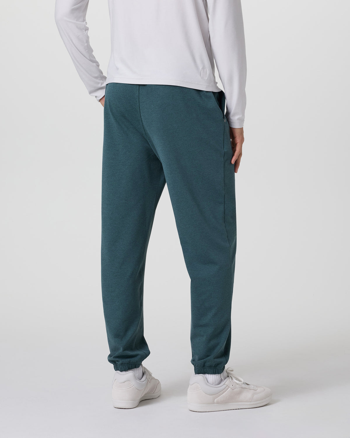 Men Vuori Coronado Performance Sweatpant Classic 28" Deep Sea Heather