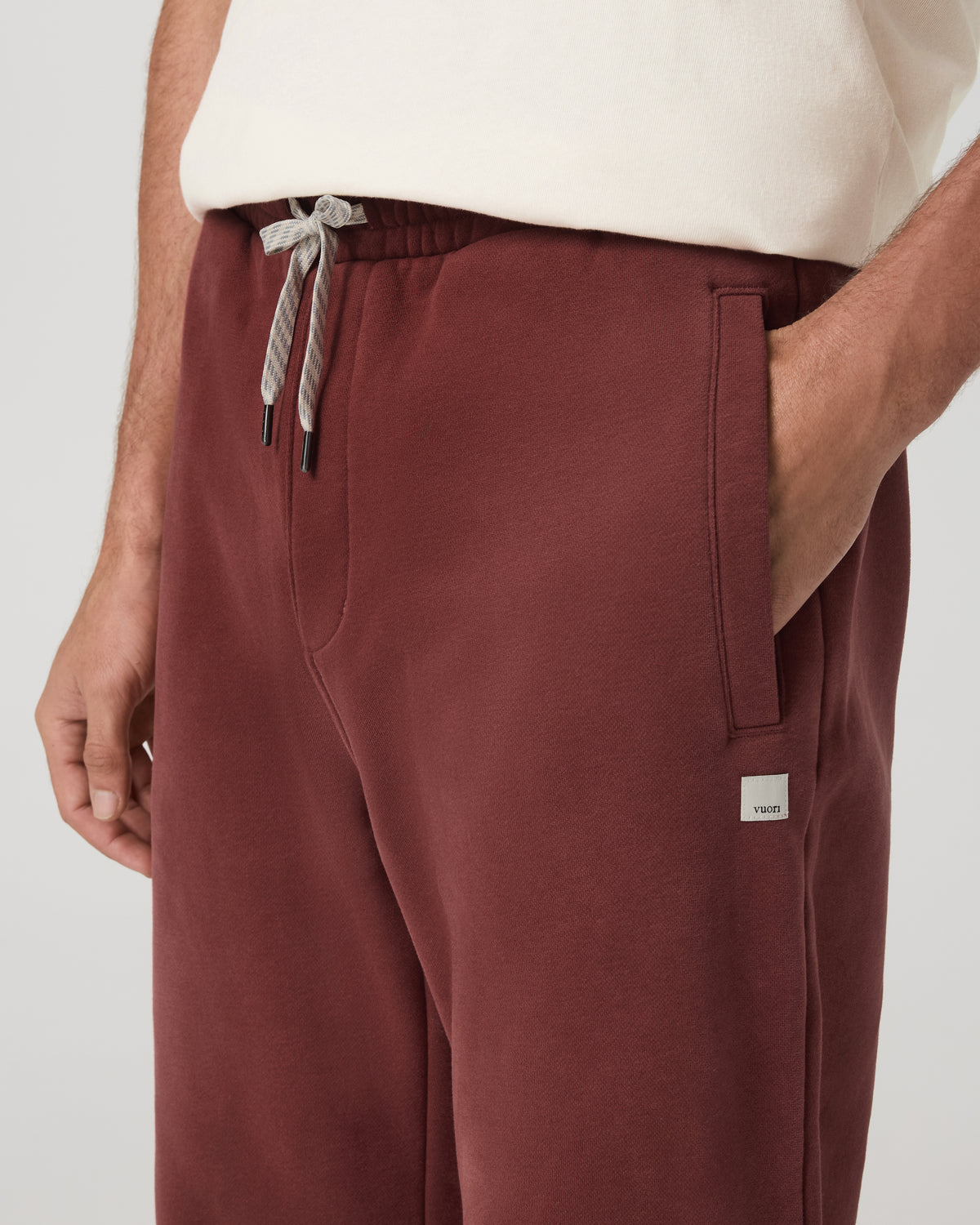 Men Vuori Seaside Pant 30" Men's Spiced Apple Relaxed Sweatpant