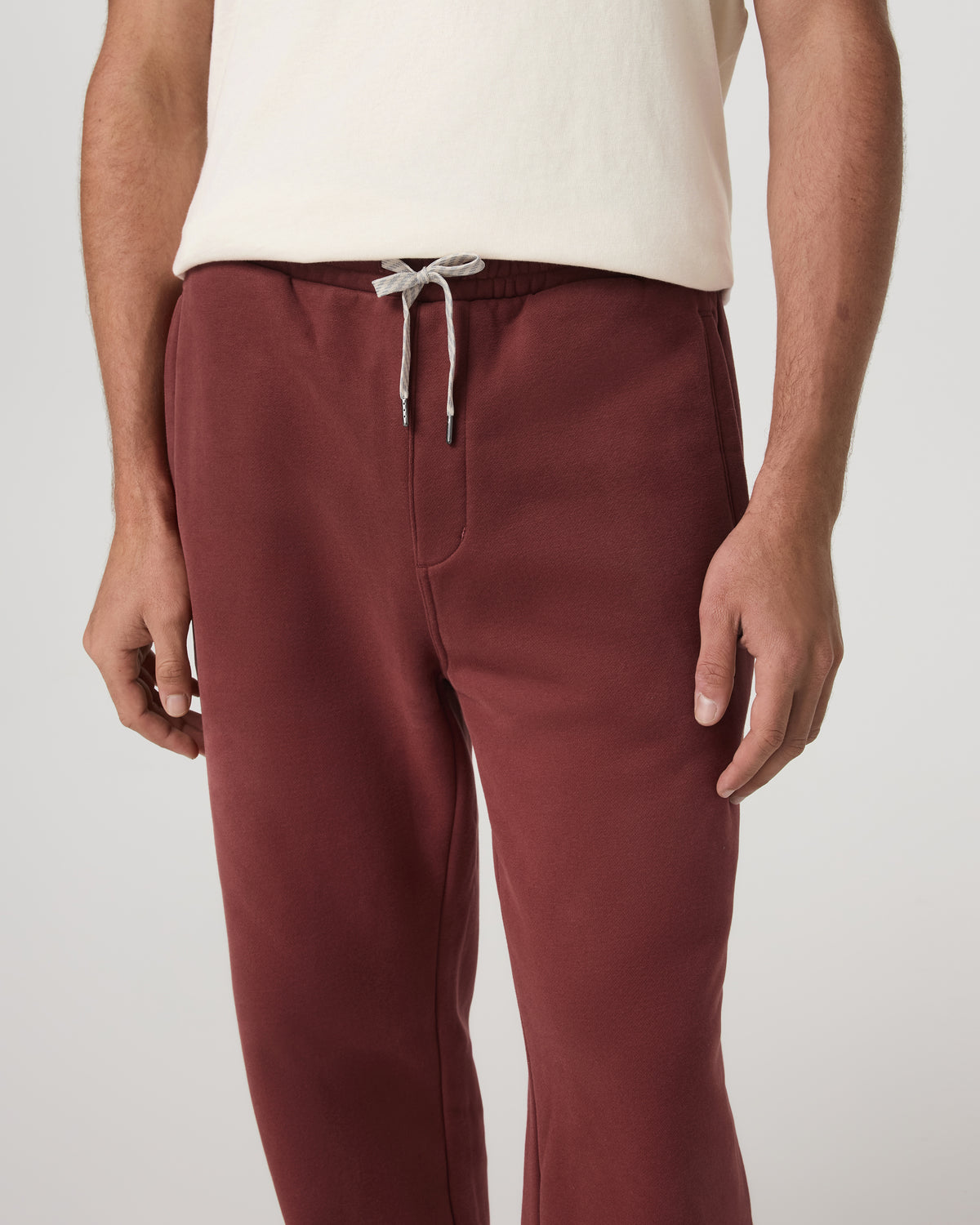Men Vuori Seaside Pant 30" Men's Spiced Apple Relaxed Sweatpant
