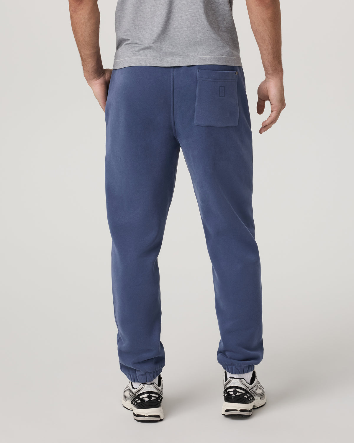 Men Vuori Seaside Sweatpant 30" Men's French Blue Sweatpant