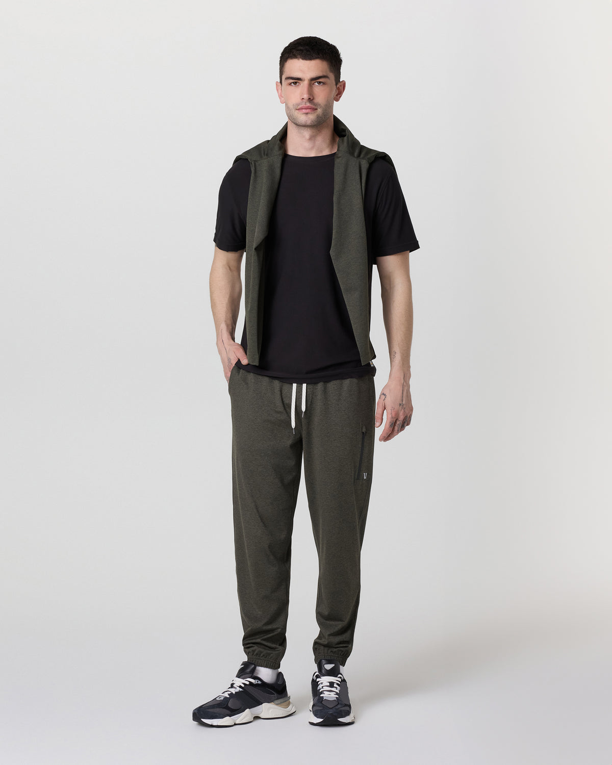 Men Vuori Sunday Performance Sweatpant Classic 30" Kale Heather