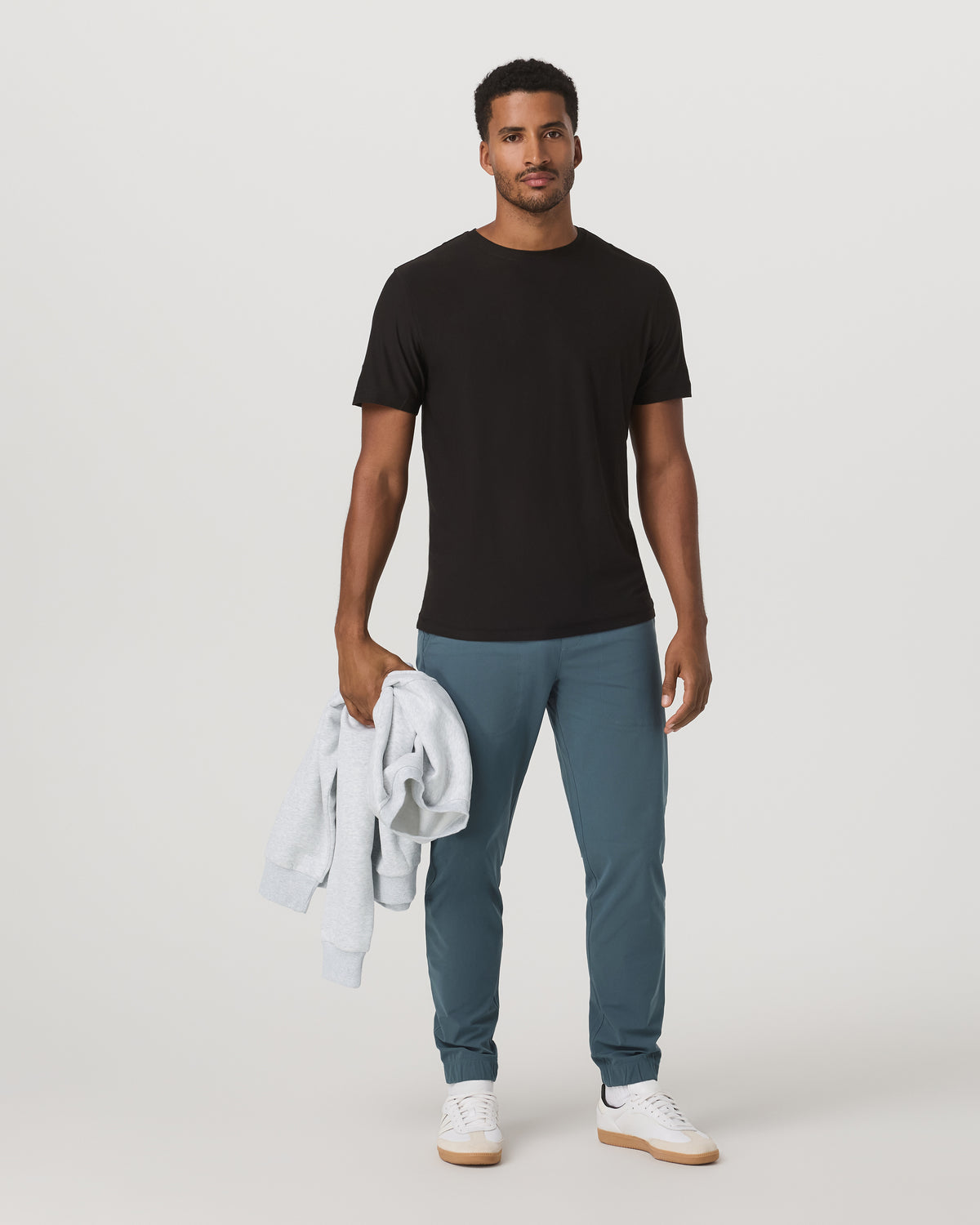 Men Vuori Meta Jogger 30" Men's Blue Sea Performance Knit Joggers