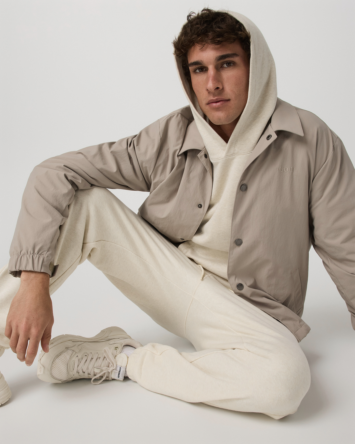 Men Vuori Men's Cypress Vintage Jogger 28" Buttermilk Heather