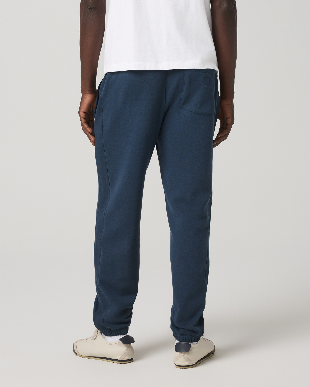 Men Vuori Cypress Vintage Jogger 28" Men's Ocean Blue Joggers