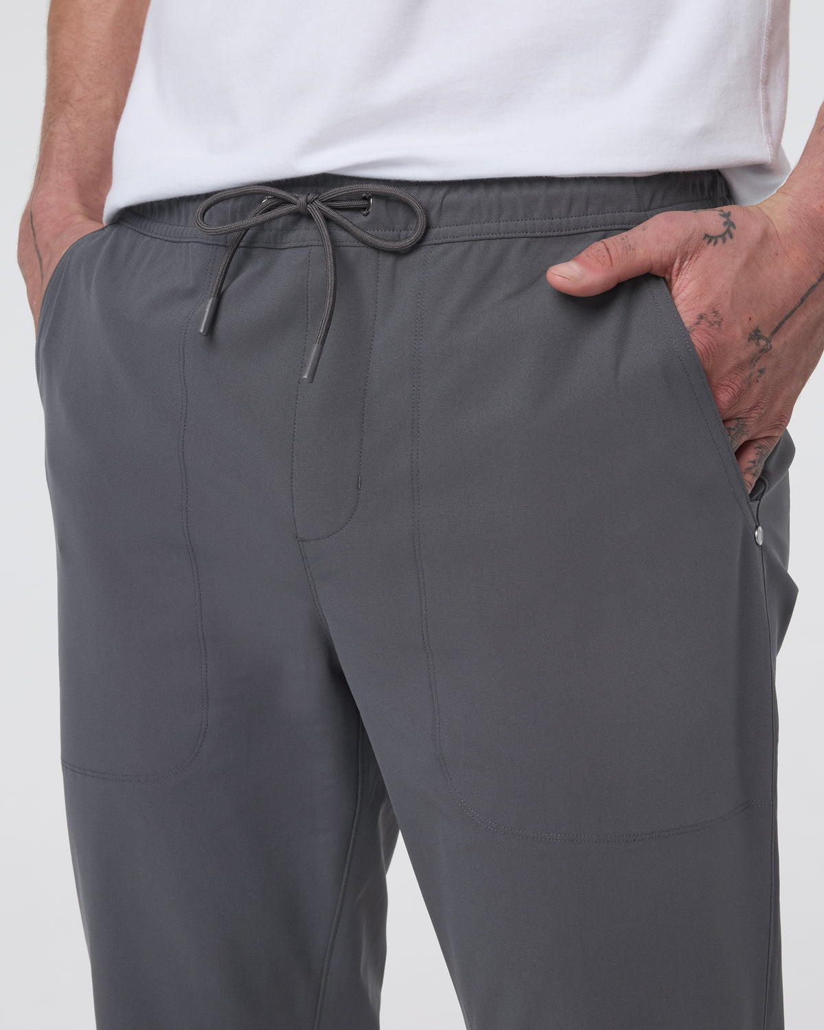 Men Vuori Meta Jogger - 30" Charcoal