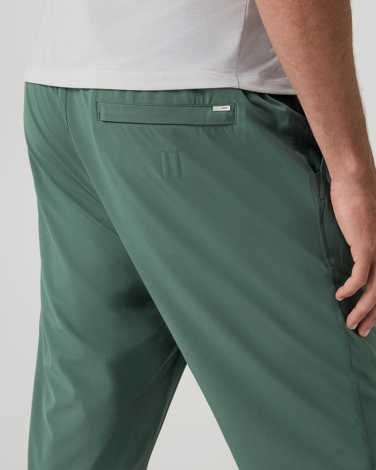 Men Vuori Kore Jogger Lined 28" Men's Agate Green Joggers with Liner