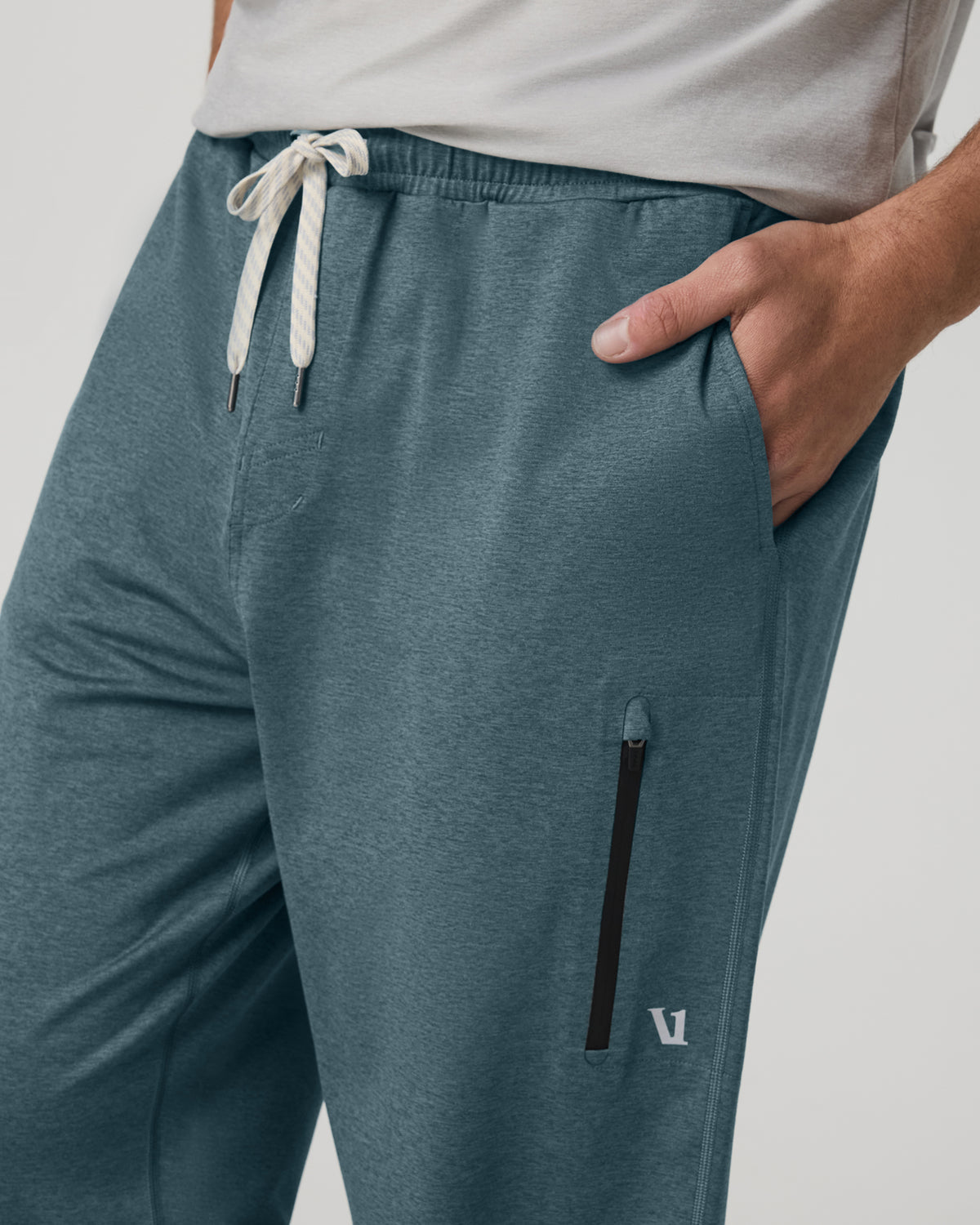 Men Vuori Men's Sunday Performance Sweatpant Blue Sea Heather