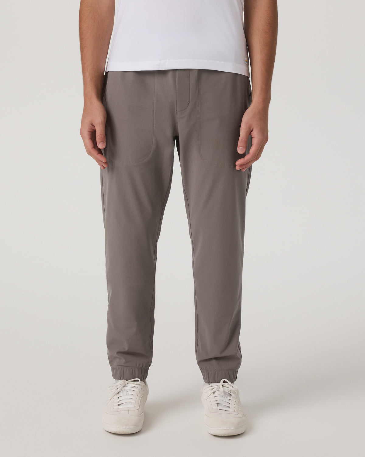 Men Vuori Meta Jogger 30" Men's Smokey Taupe Classic Fit Joggers