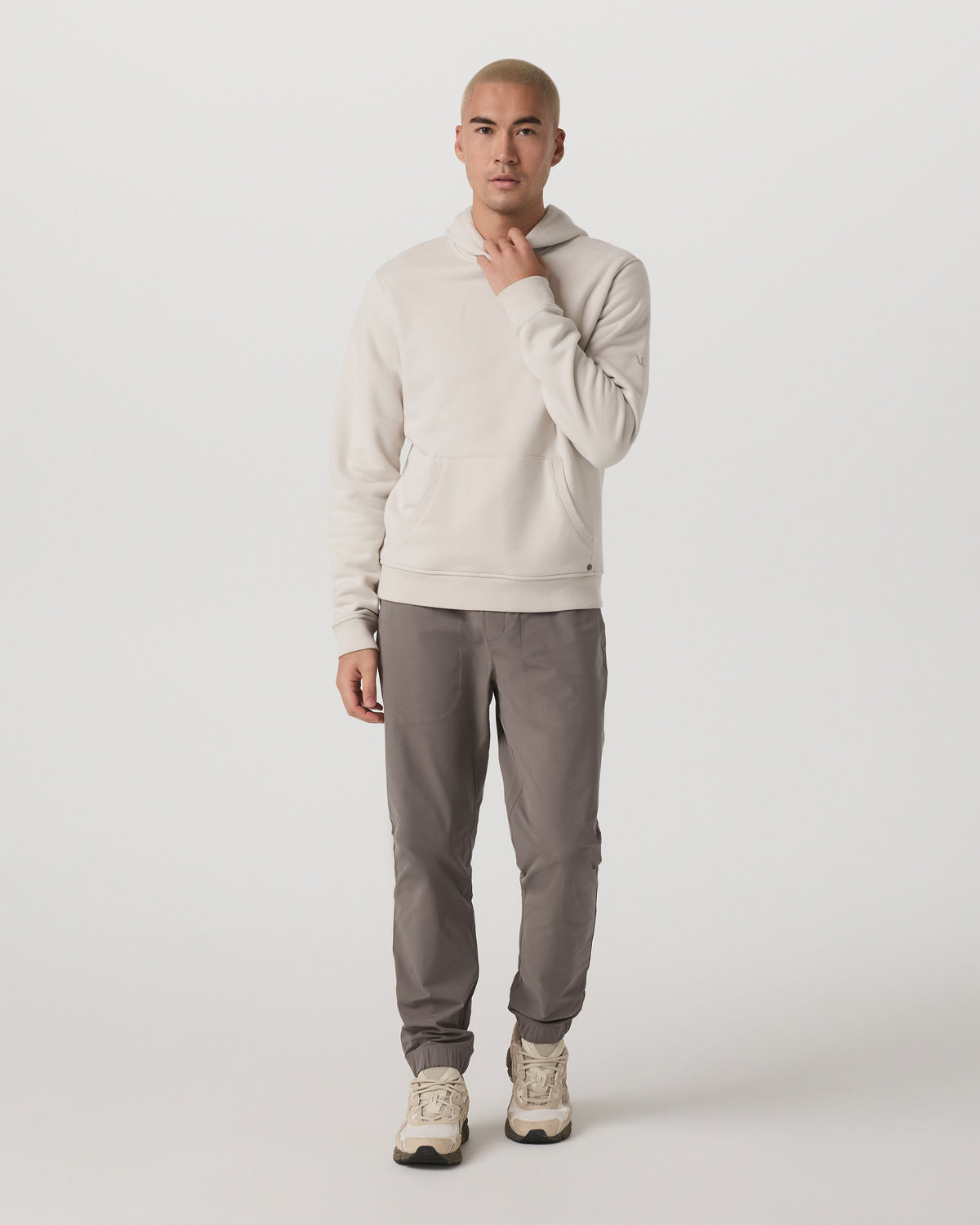 Men Vuori Meta Jogger 30" Men's Smokey Taupe Classic Fit Joggers