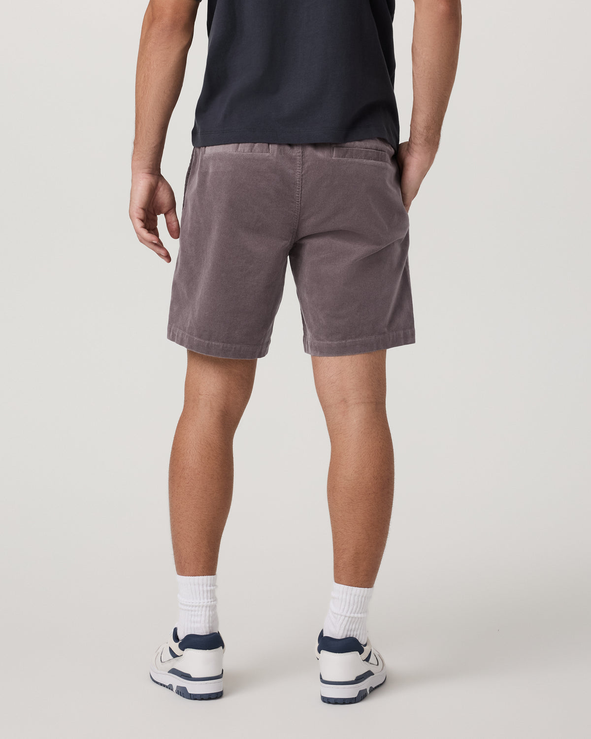 Men Vuori Optimist Elastic Waist Short 8" Men's Huckleberry Shorts