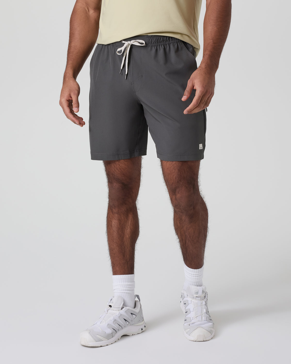Men Vuori Banks Session Short 7" Dark Pewter