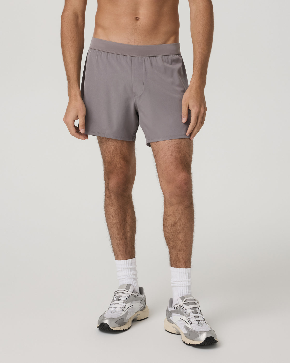 Men Vuori Qualify Short Lined 5" Men's Smokey Grey Athletic Shorts