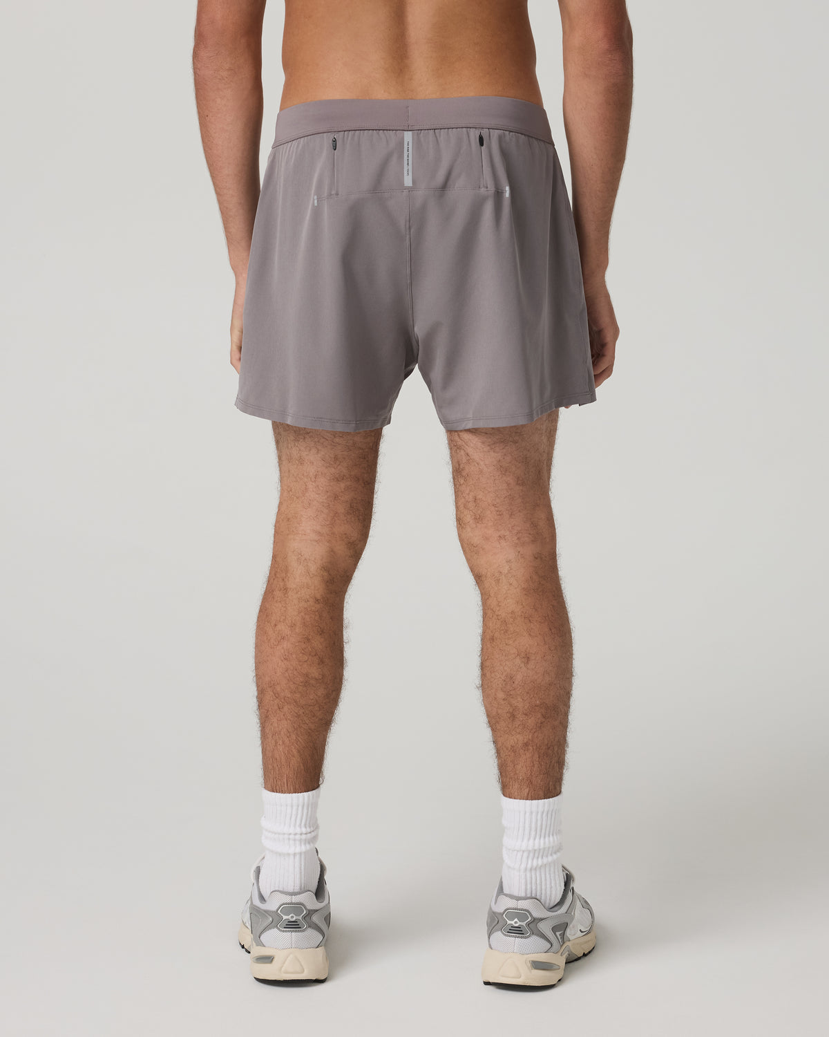 Men Vuori Qualify Short Lined 5" Men's Smokey Grey Athletic Shorts
