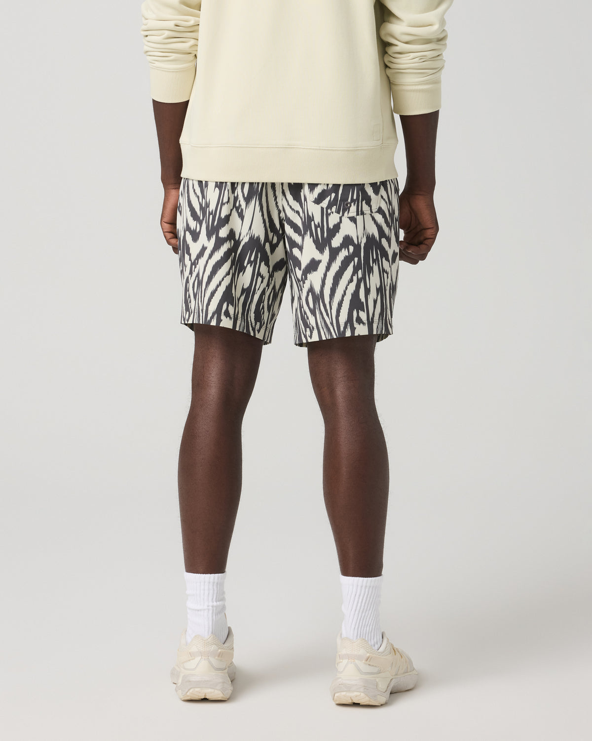 Men Vuori Kore Short Unlined 7" Men's Sandalwood Mirage Shorts