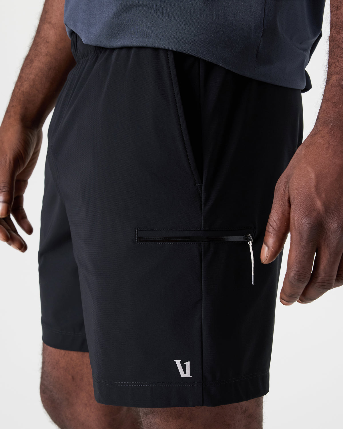 Men Vuori Fleet Sport Short Unlined Classic Fit 7" Black