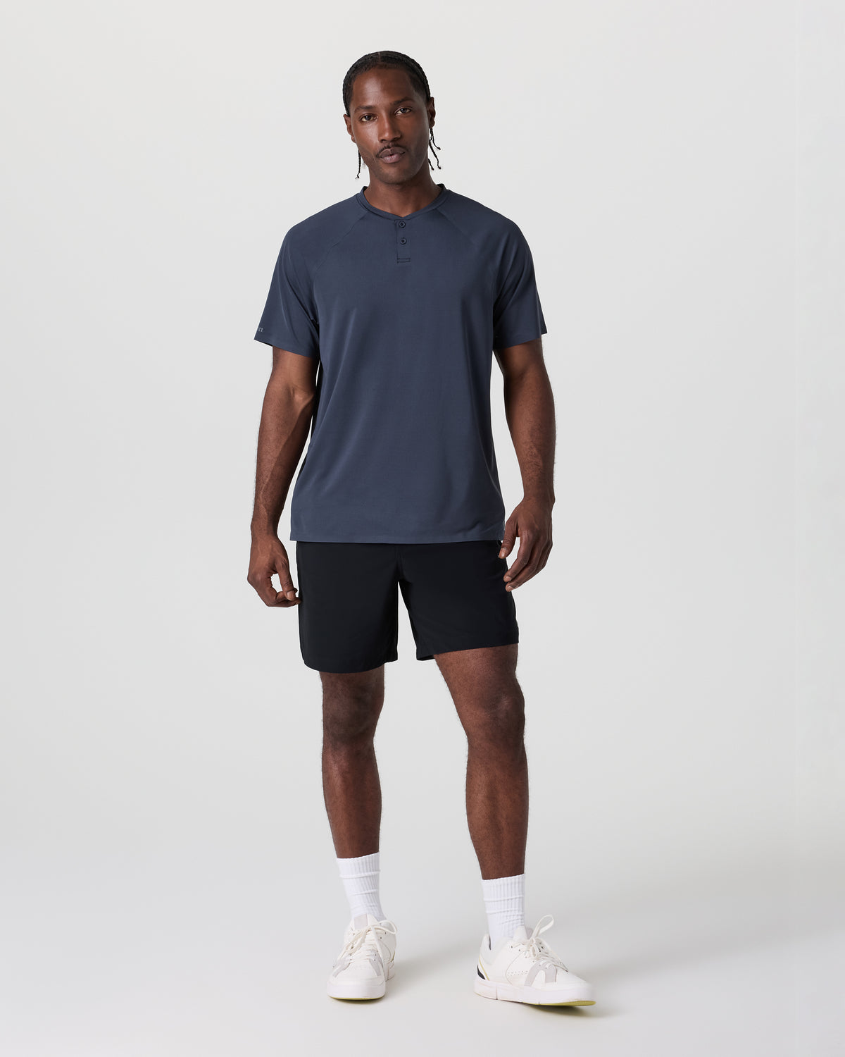 Men Vuori Fleet Sport Short Unlined Classic Fit 7" Black