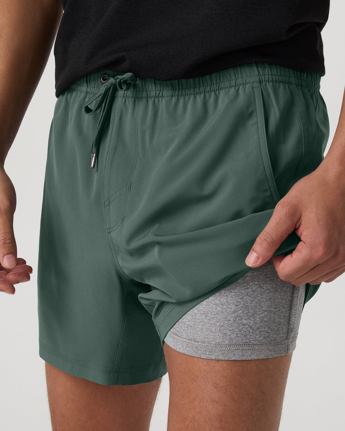 Men Vuori Kore Short Lined 5" Men's Agate Green Athletic Shorts