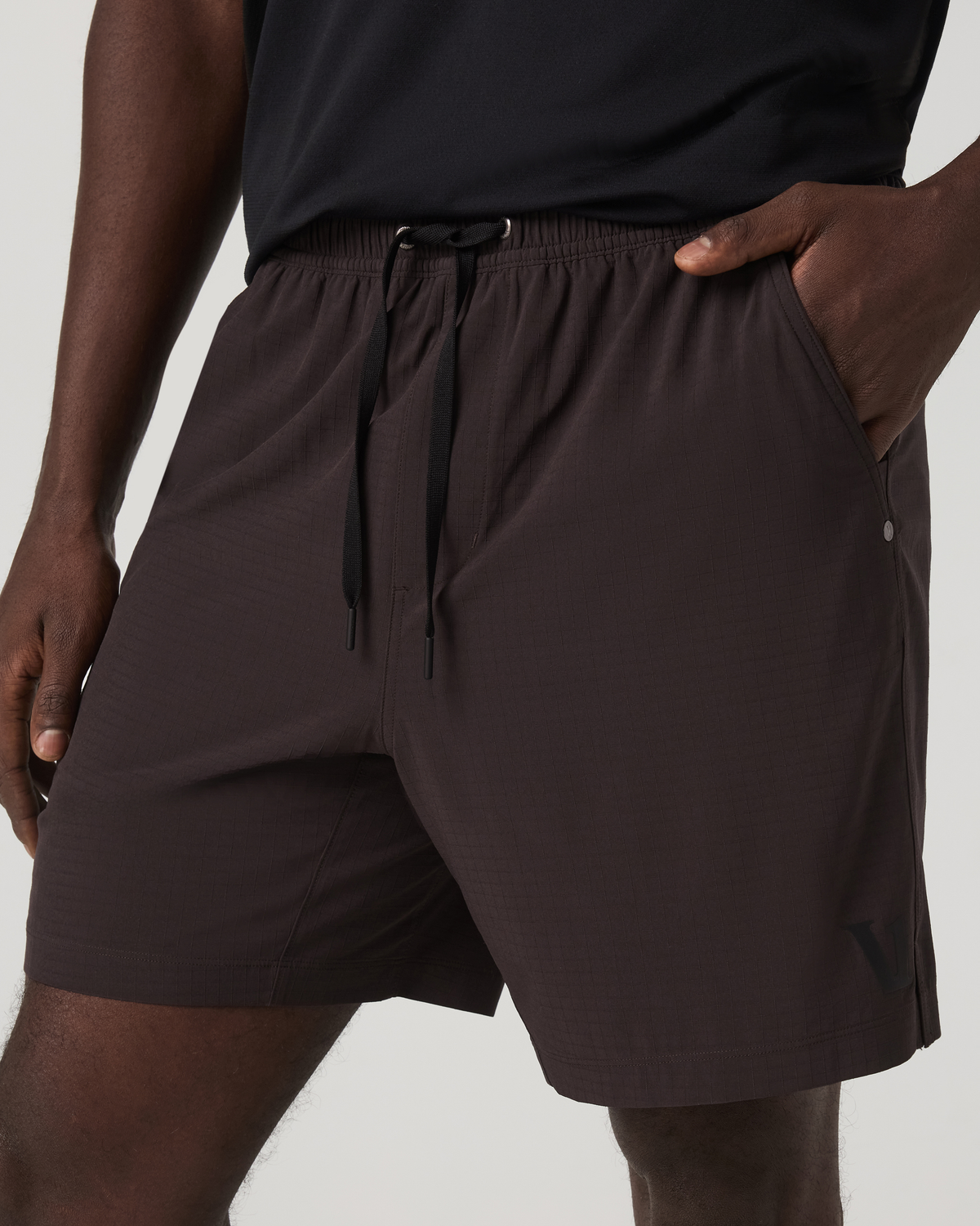 Men Vuori HardKore Short Lined 7" Men's Carbon Performance Shorts