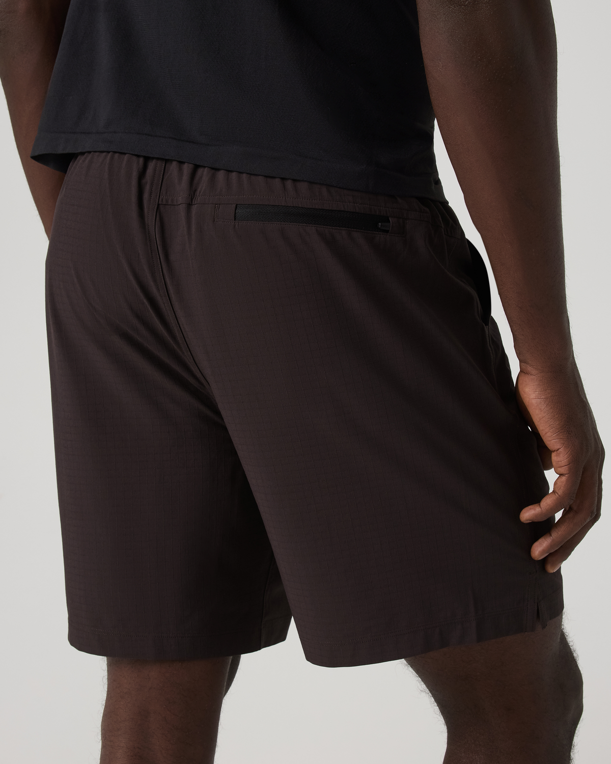 Men Vuori HardKore Short Lined 7" Men's Carbon Performance Shorts