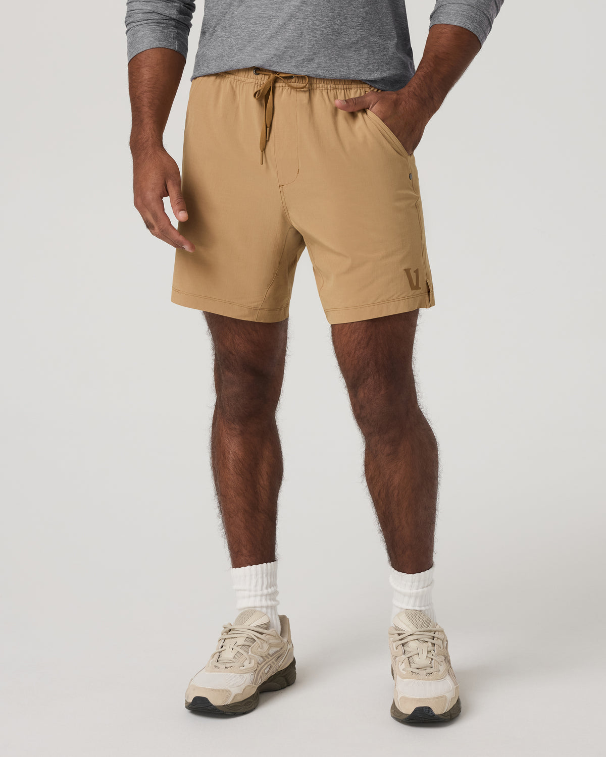 Men Vuori HardKore Short Lined 7" Men's Burlap Performance Shorts