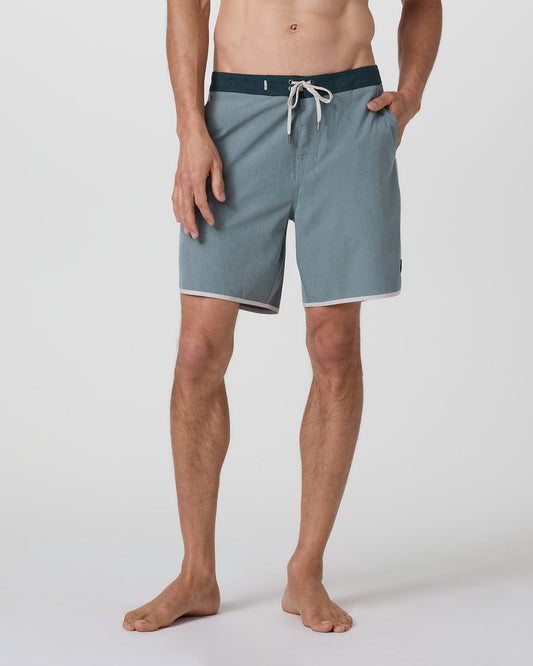 Men Vuori Cruise Boardshort Dusty Blue Linen Texture