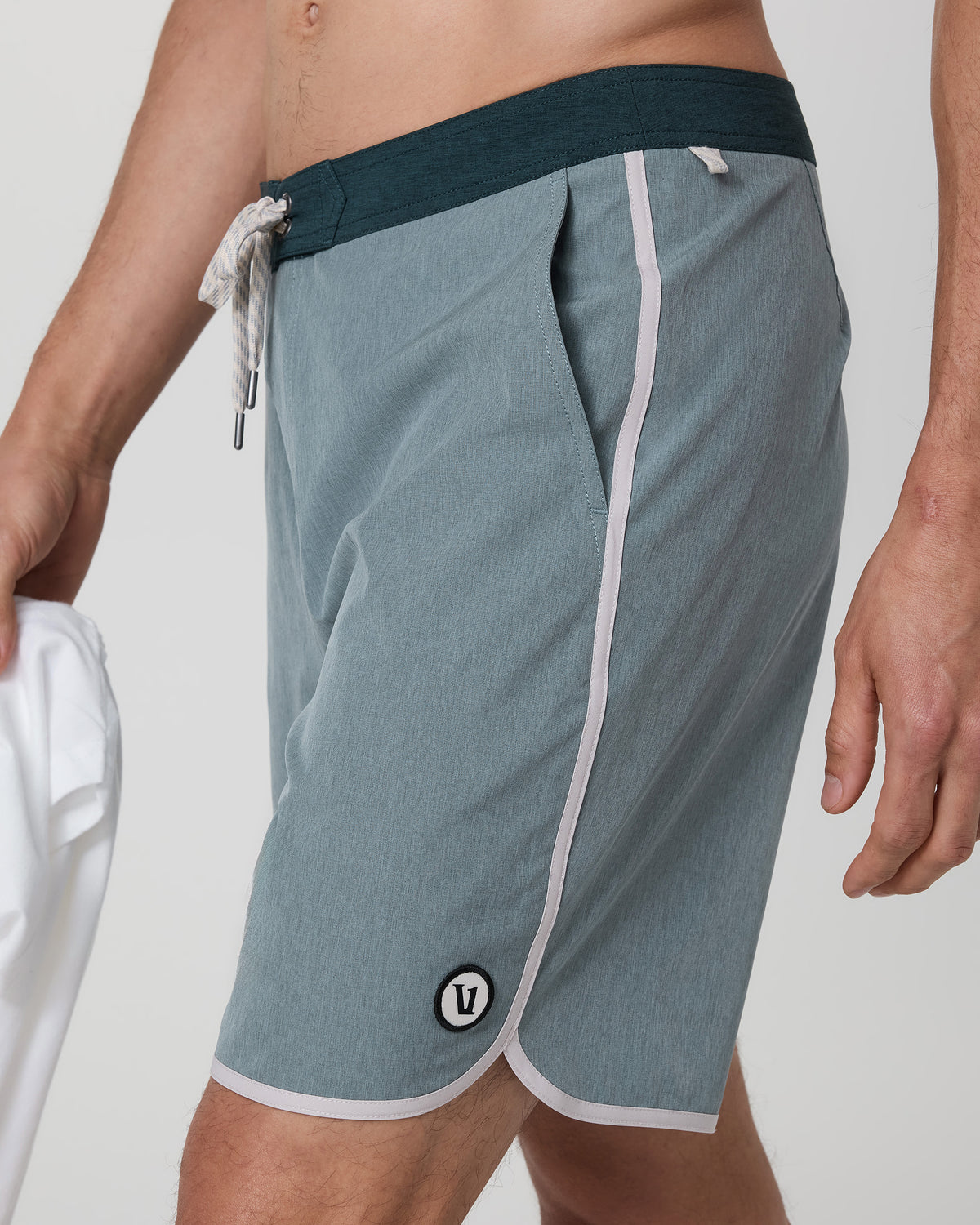 Men Vuori Cruise Boardshort Dusty Blue Linen Texture