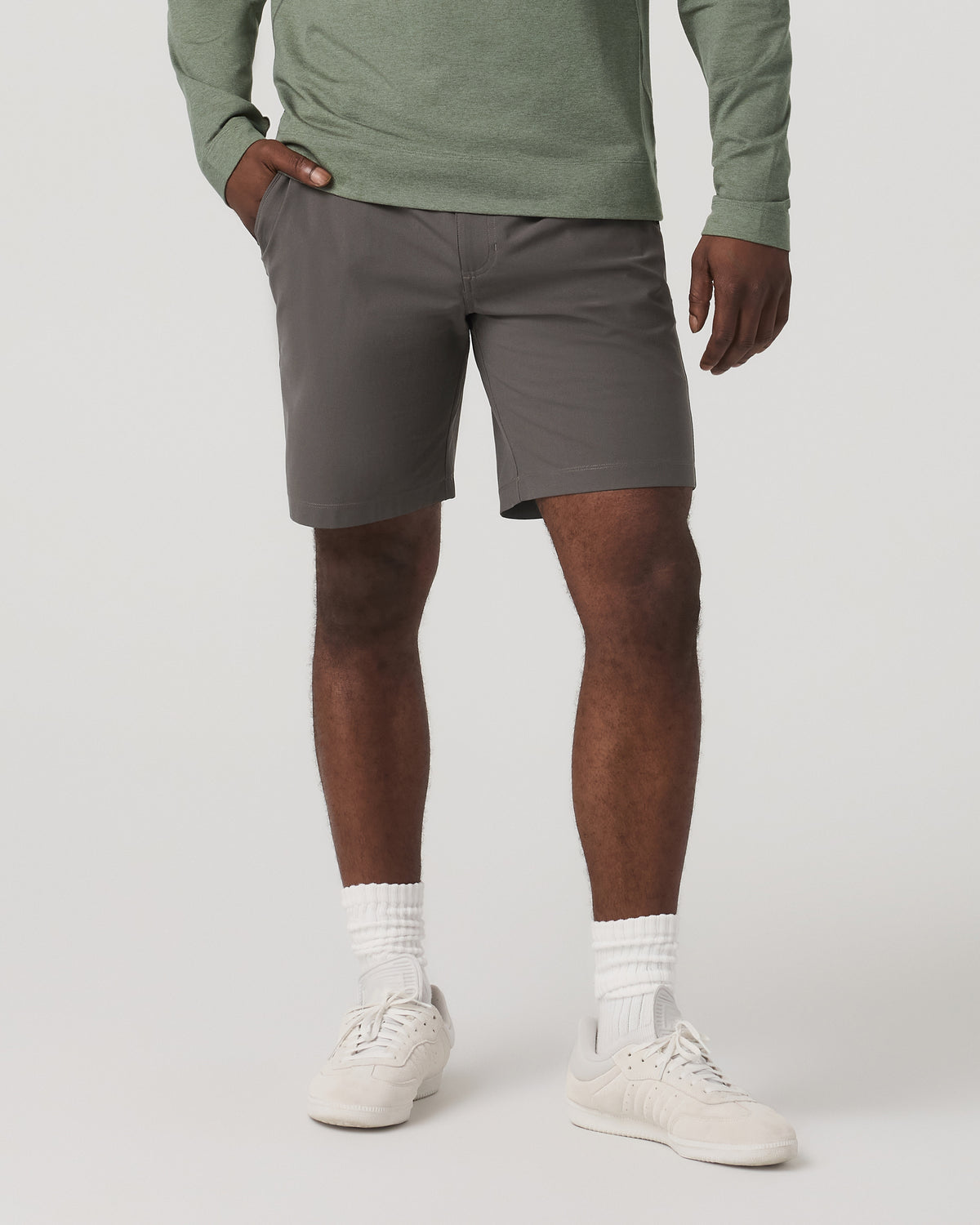 Men Vuori Meta Short 8" Men's Warm Grey Classic Chino Shorts