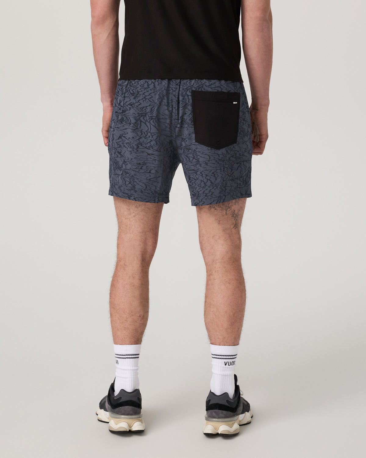 Men Vuori Kore Short Lined 5" Men's Moonlight Sand Shorts
