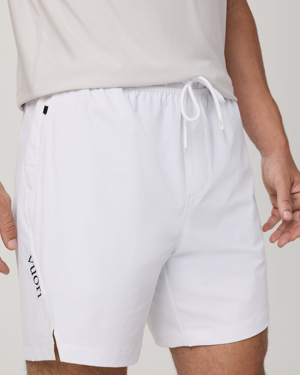 Men Vuori Crosscourt Short Unlined 7" Men's White Tennis Shorts