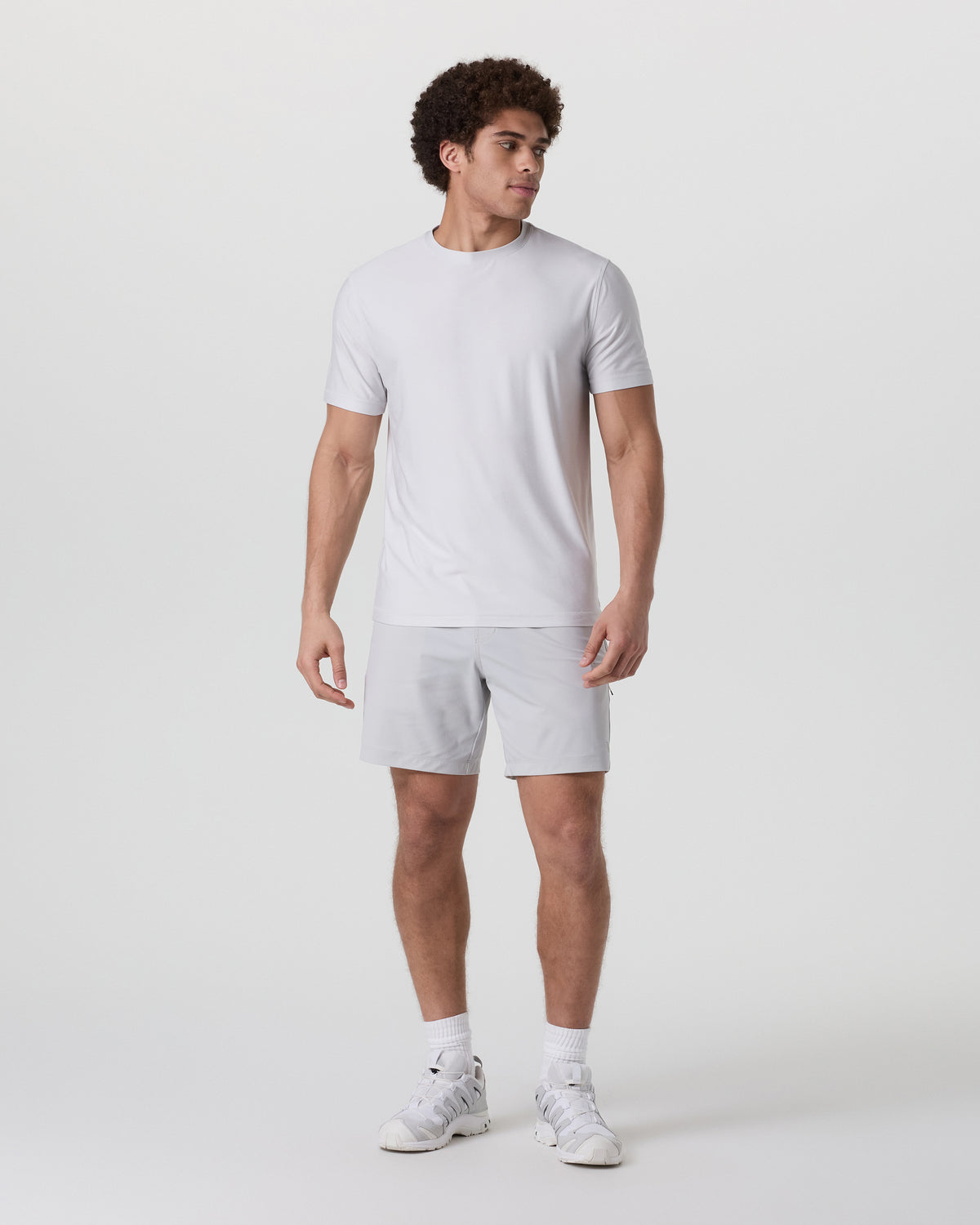 Men Vuori Fleet Sport Short Unlined Classic Fit 7" Sky Grey