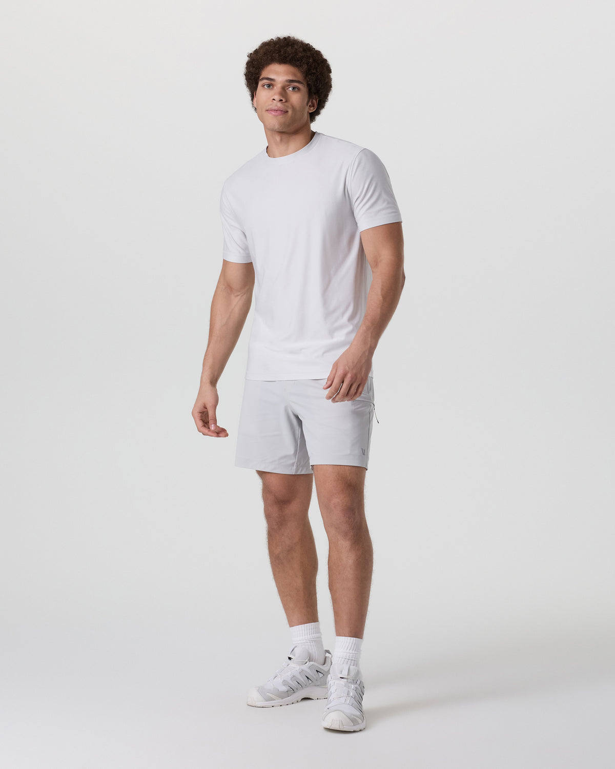 Men Vuori Fleet Sport Short Unlined Classic Fit 7" Sky Grey