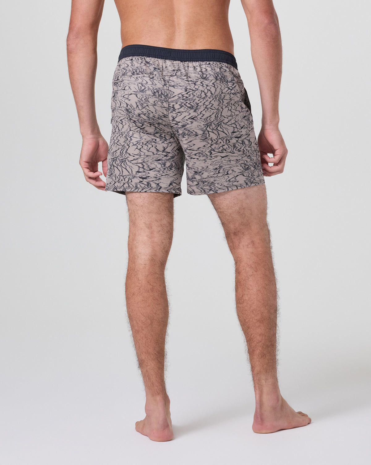 Men Vuori Maverick Volley Short Men's Mocha Sand Hybrid Shorts