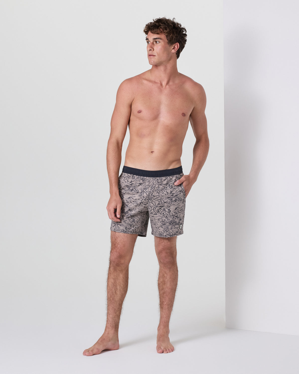Men Vuori Maverick Volley Short Men's Mocha Sand Hybrid Shorts