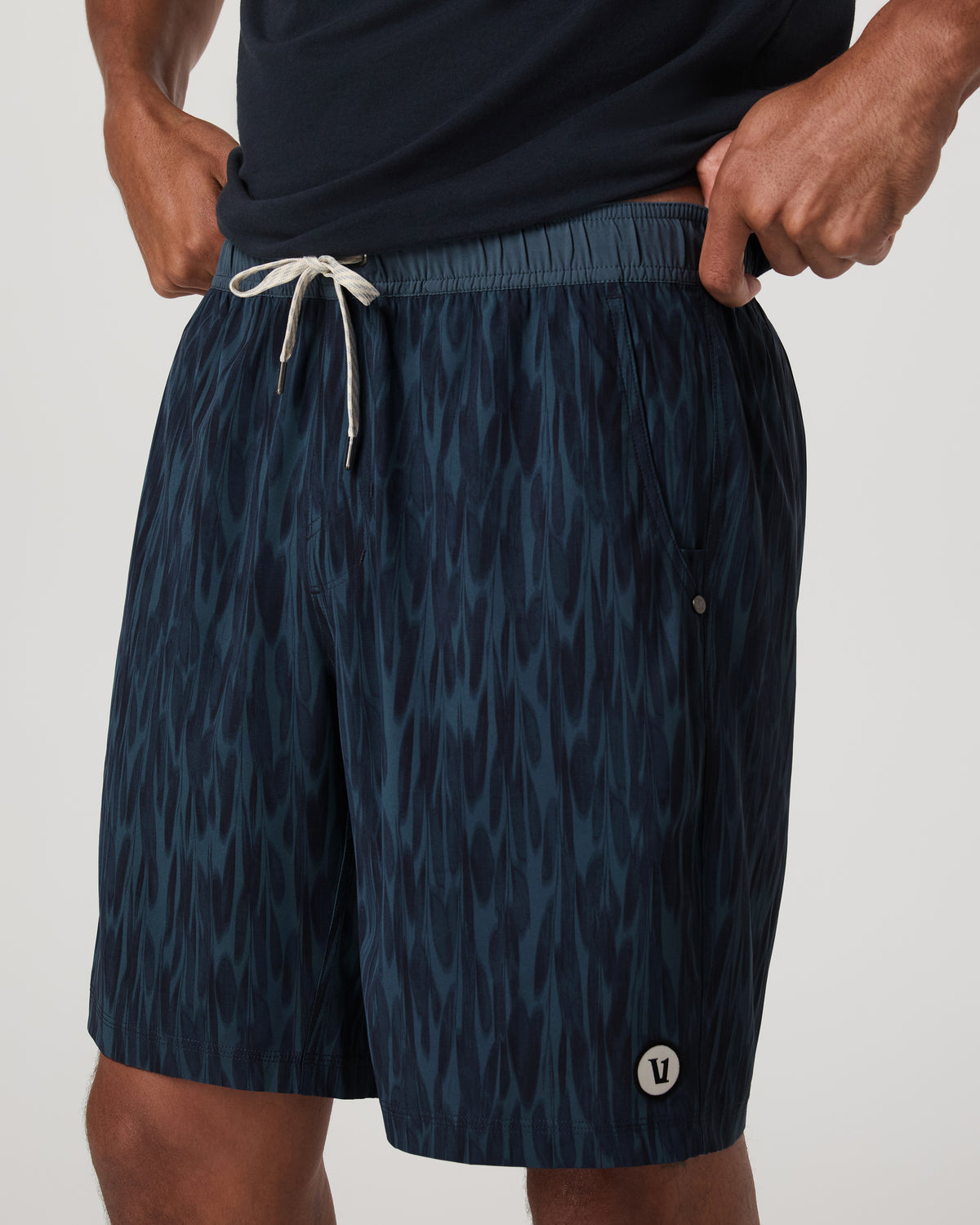 Men Vuori Kore Short Unlined 9" Men's Blue Sea Pampas Shorts
