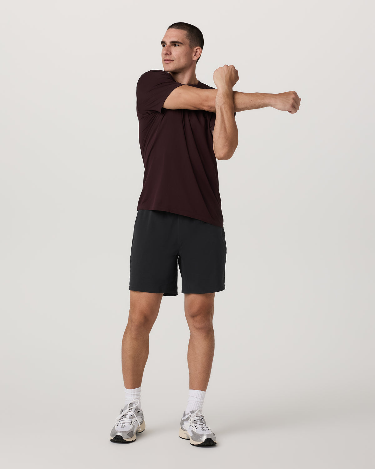 Men Vuori Elevate Kore Short Unlined 7" Men's Black Shorts