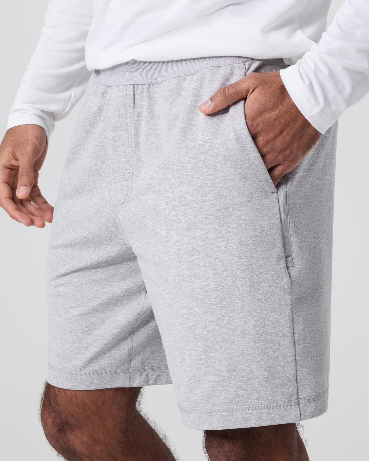 Men Vuori Coronado Short 8" Light Heather Grey