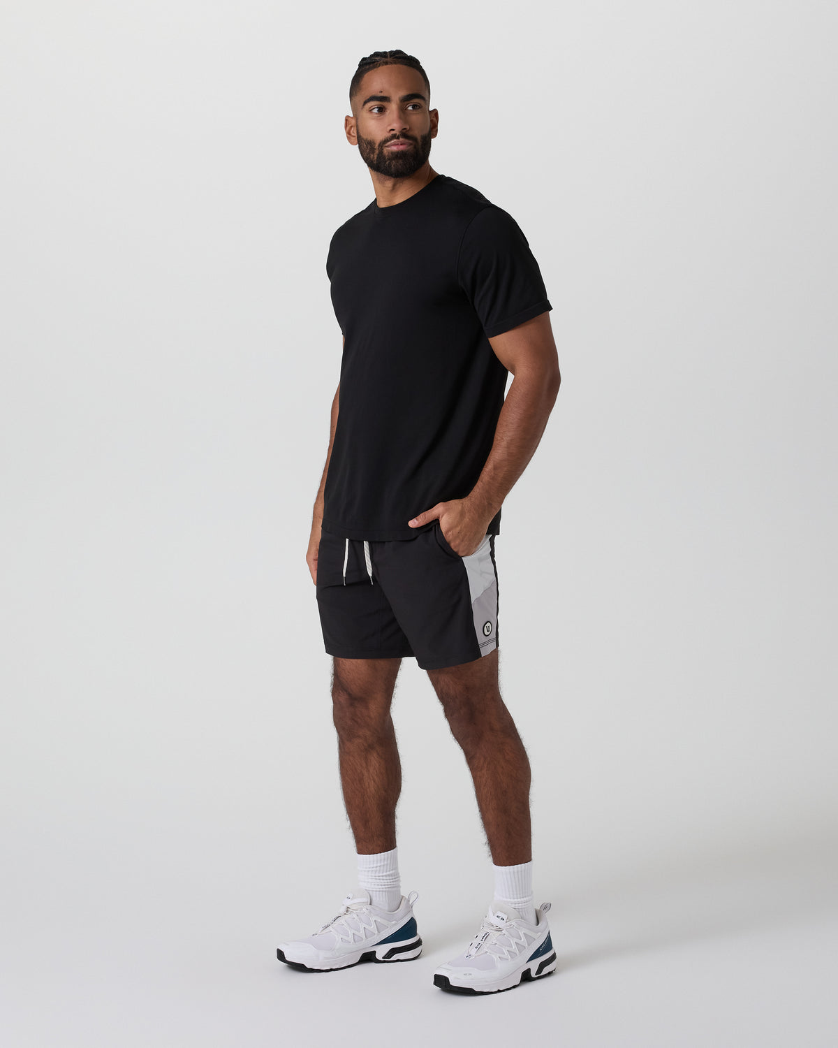 Men Vuori Kore Short X2 Lined Classic Fit 7" Black/Salt/Amethyst Grey