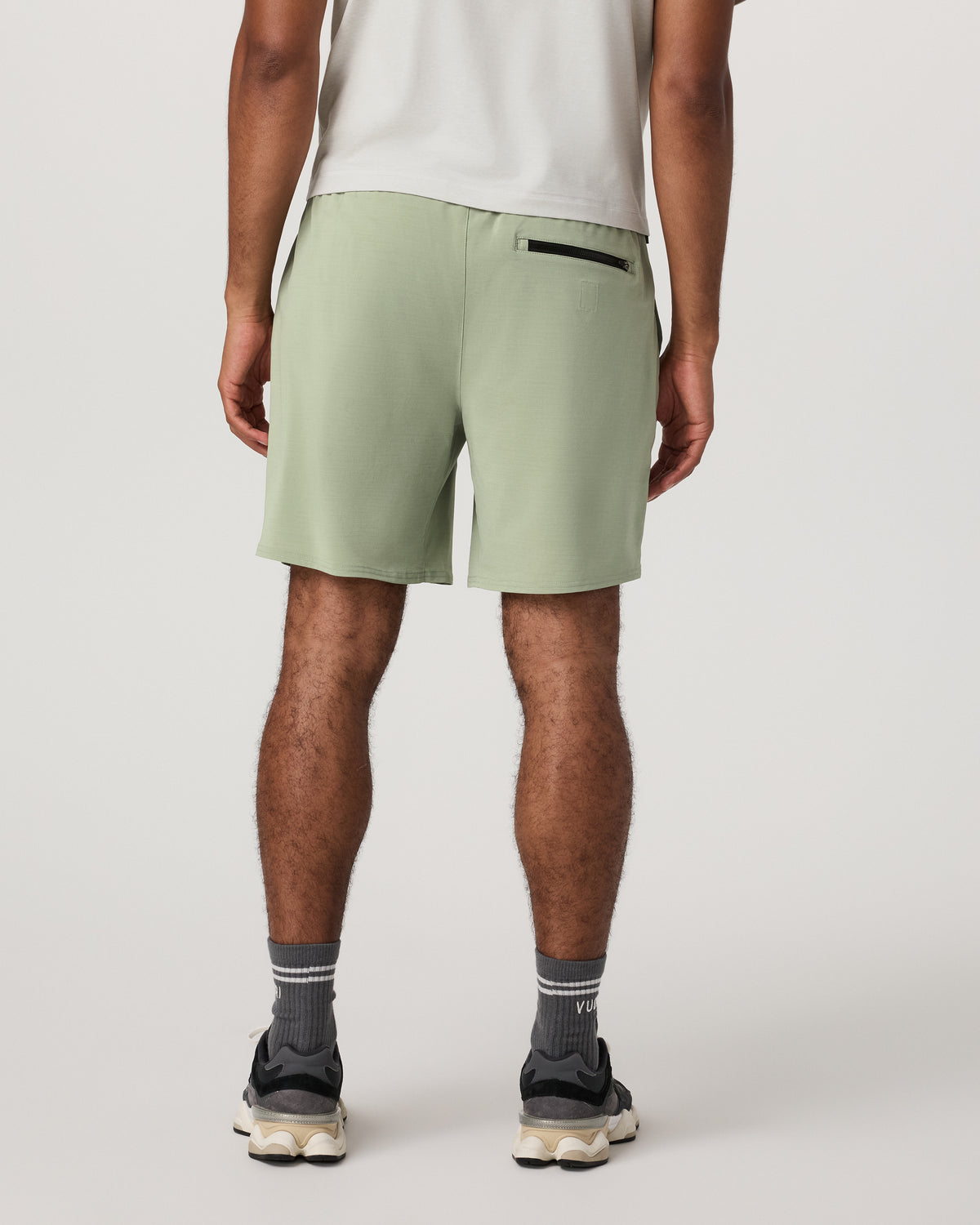 Men Vuori Elevate Kore Short Unlined 7" Men's Agave Shorts