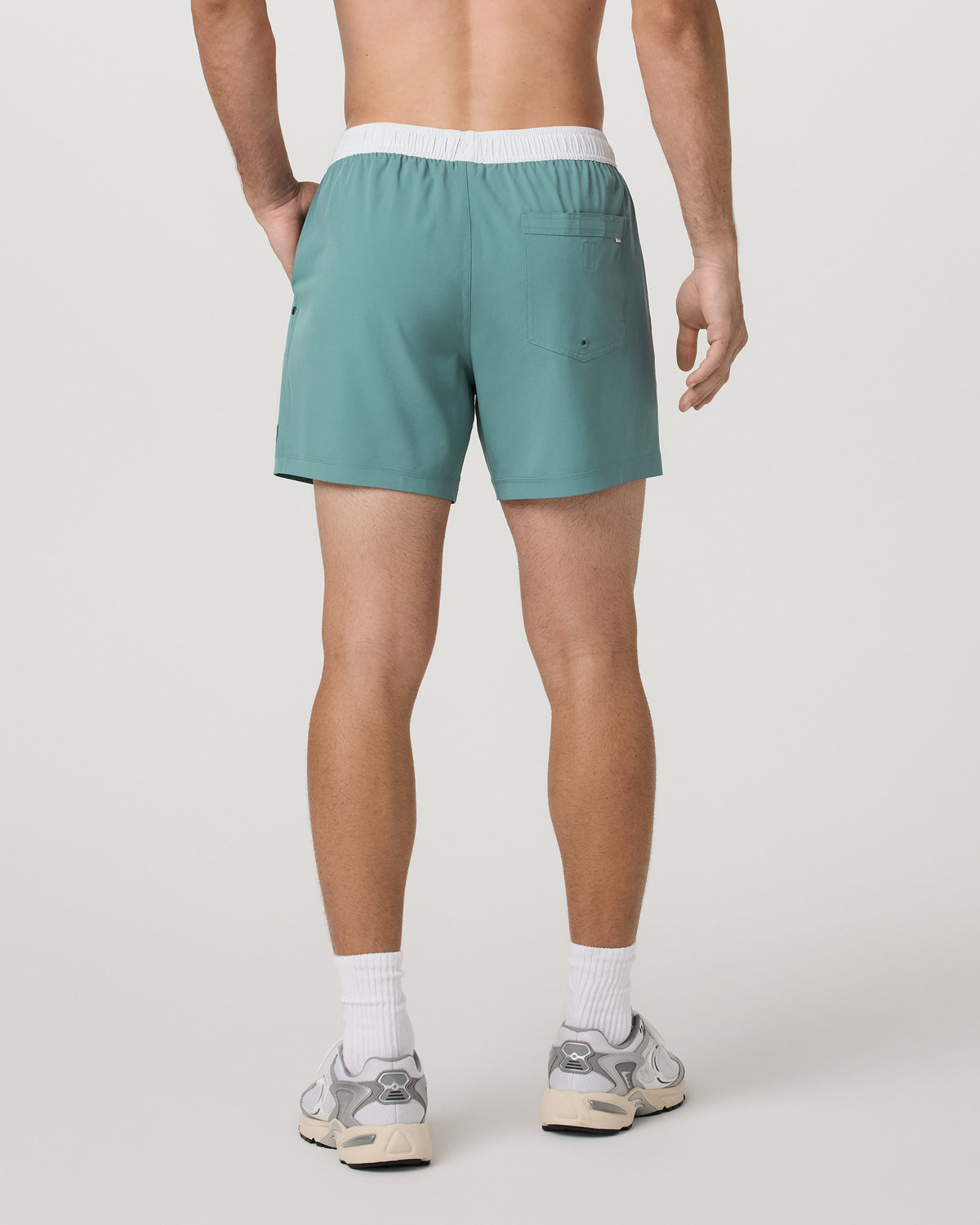 Men Vuori Kore Short Lined 5" Men's Bluegrass Shorts