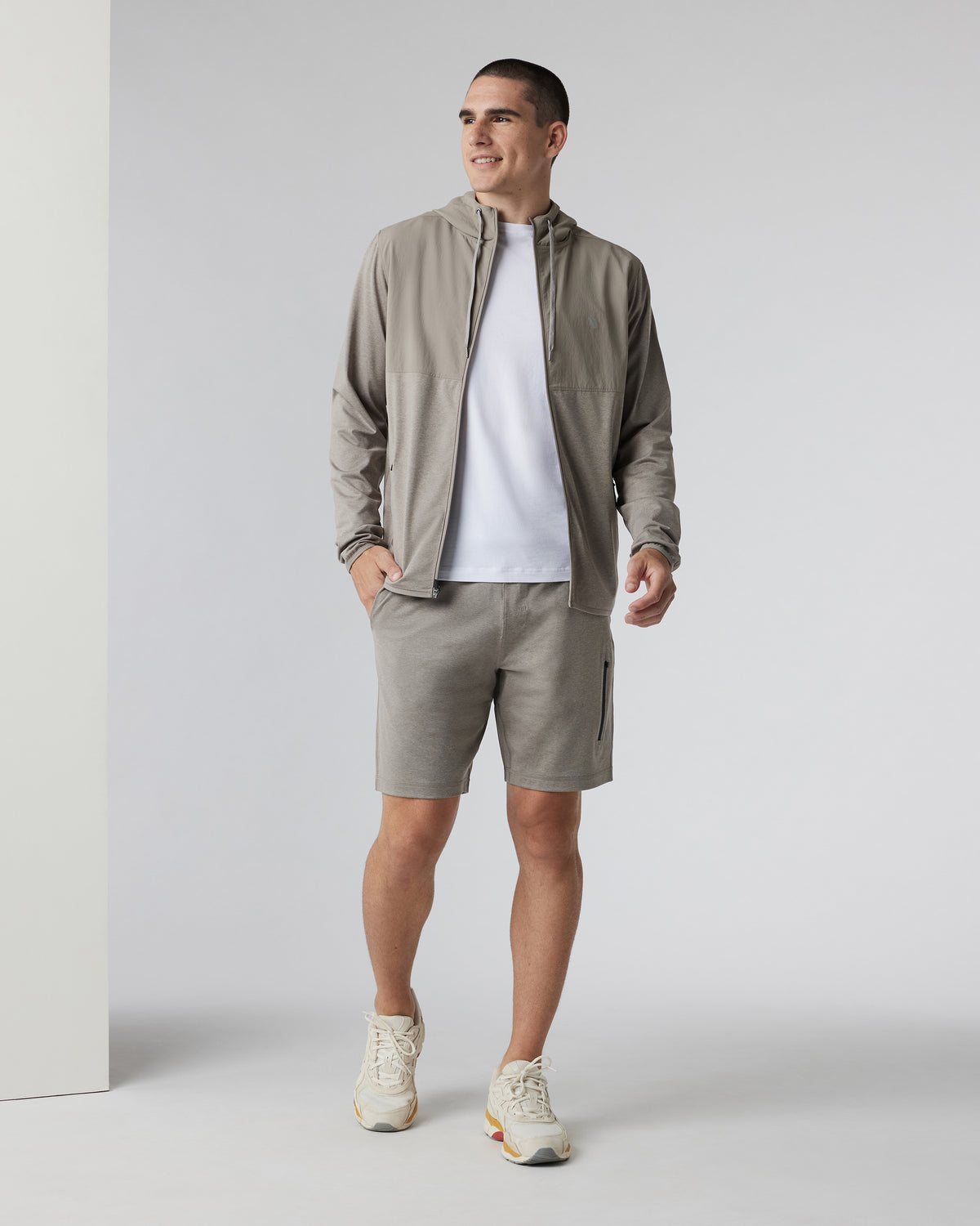 Men Vuori Sunday Performance Short 8.5" Mocha Heather