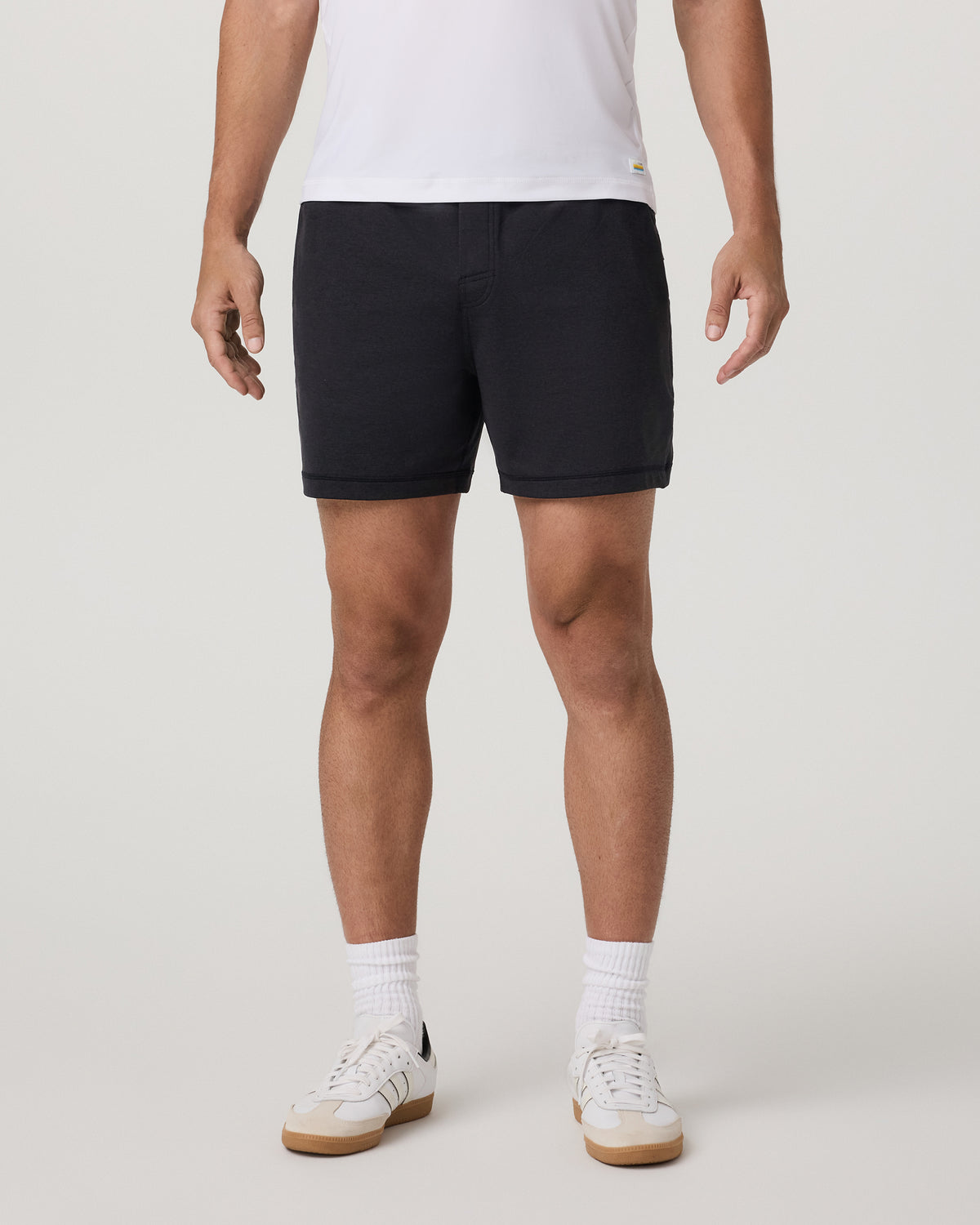 Men Vuori Coronado Short 5" Men's Black Heather Shorts