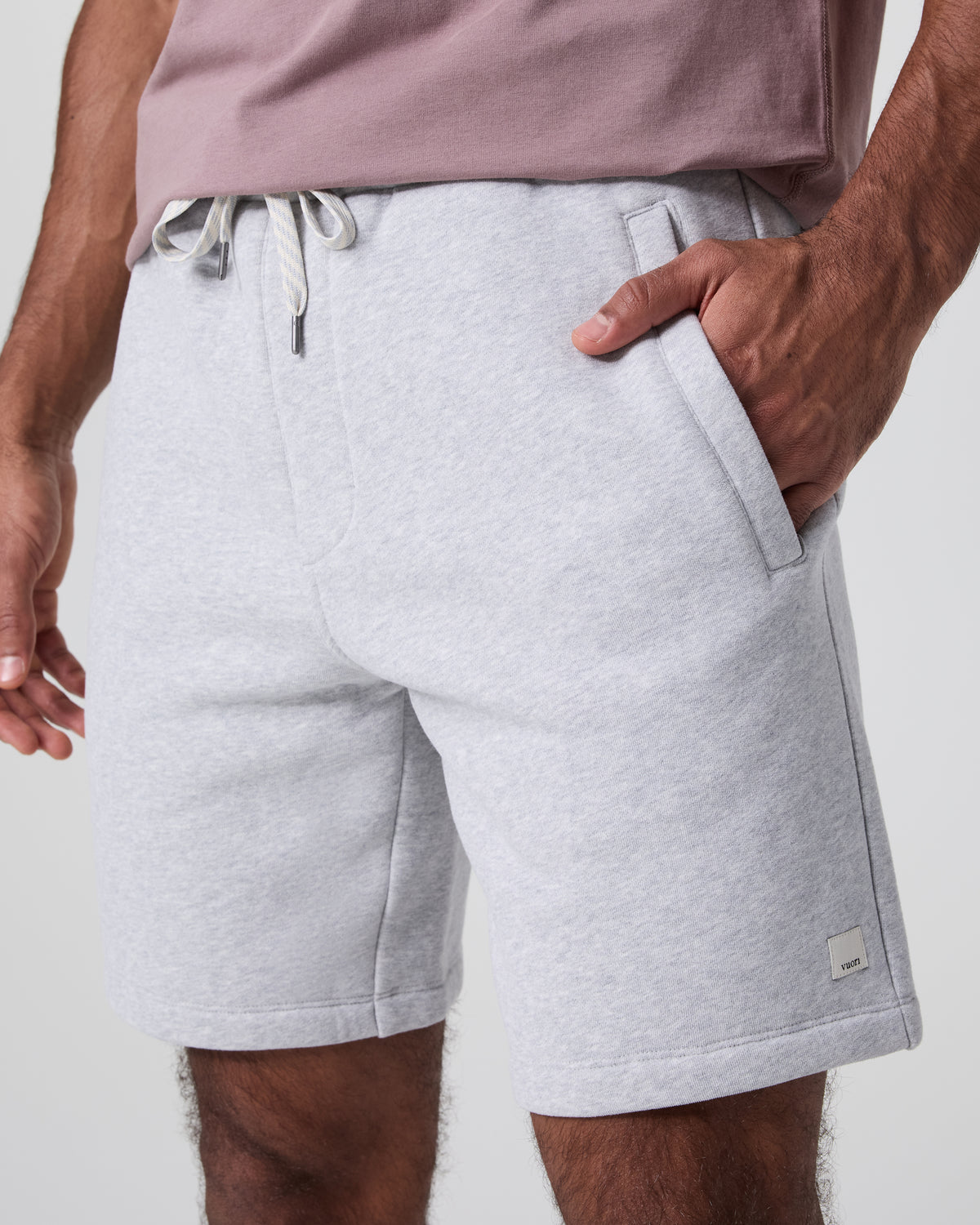 Men Vuori Seaside Short Classic Fit 8" Light Heather Grey
