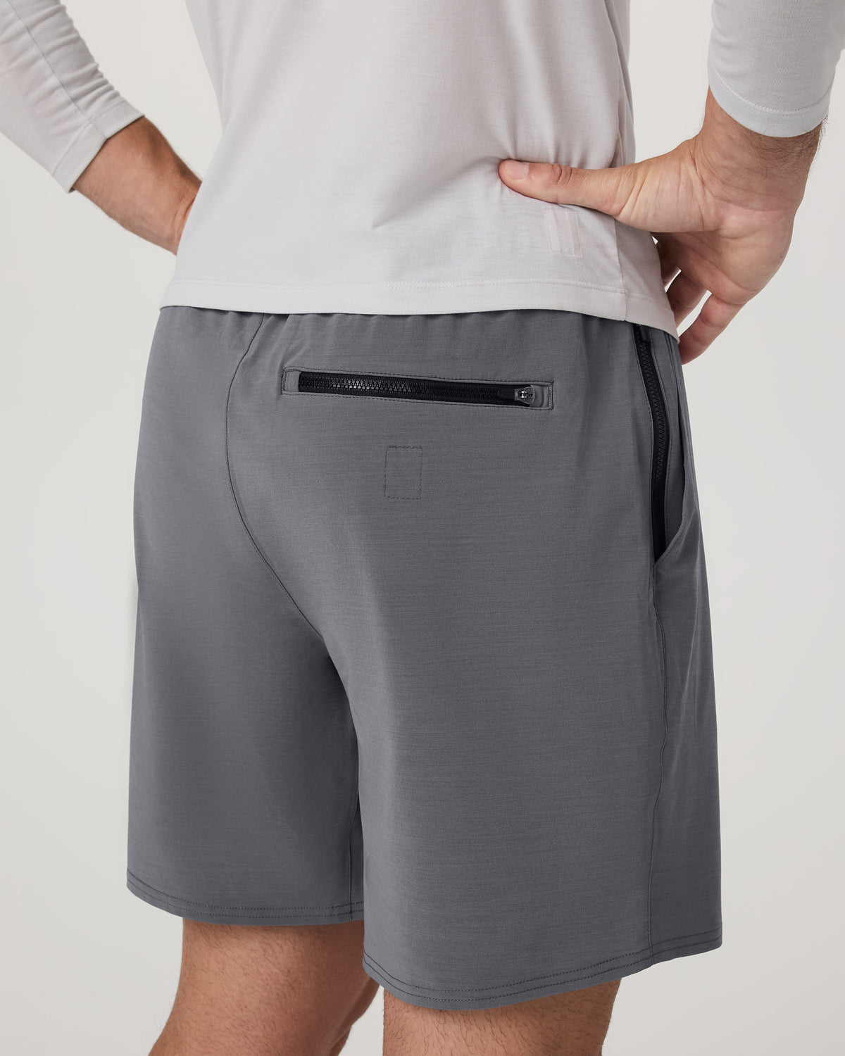 Men Vuori Elevate Kore Short Unlined 7" Men's Zinc Shorts