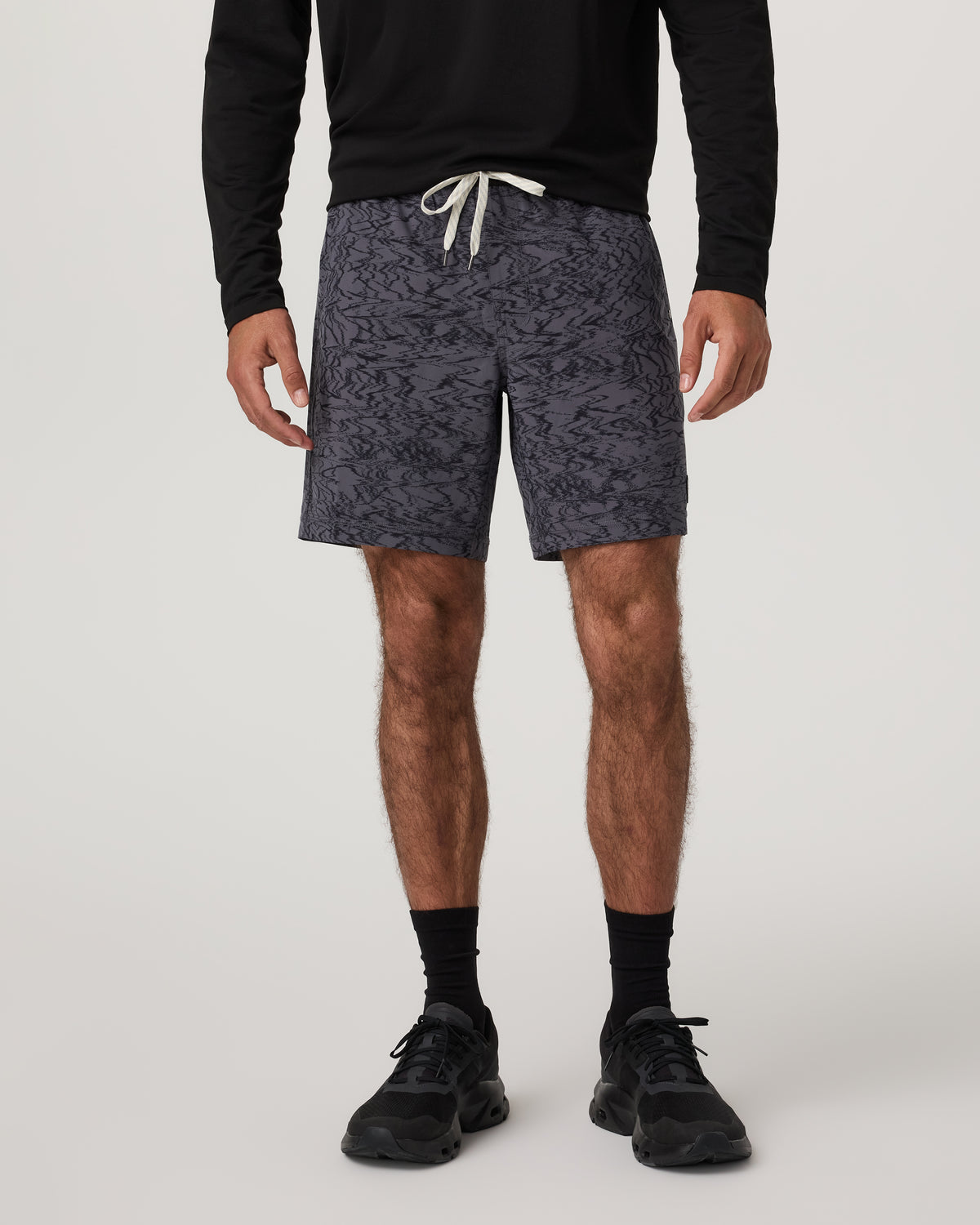 Men Vuori Kore Short Unlined 7" Men's Moonlight Sand Athletic Short
