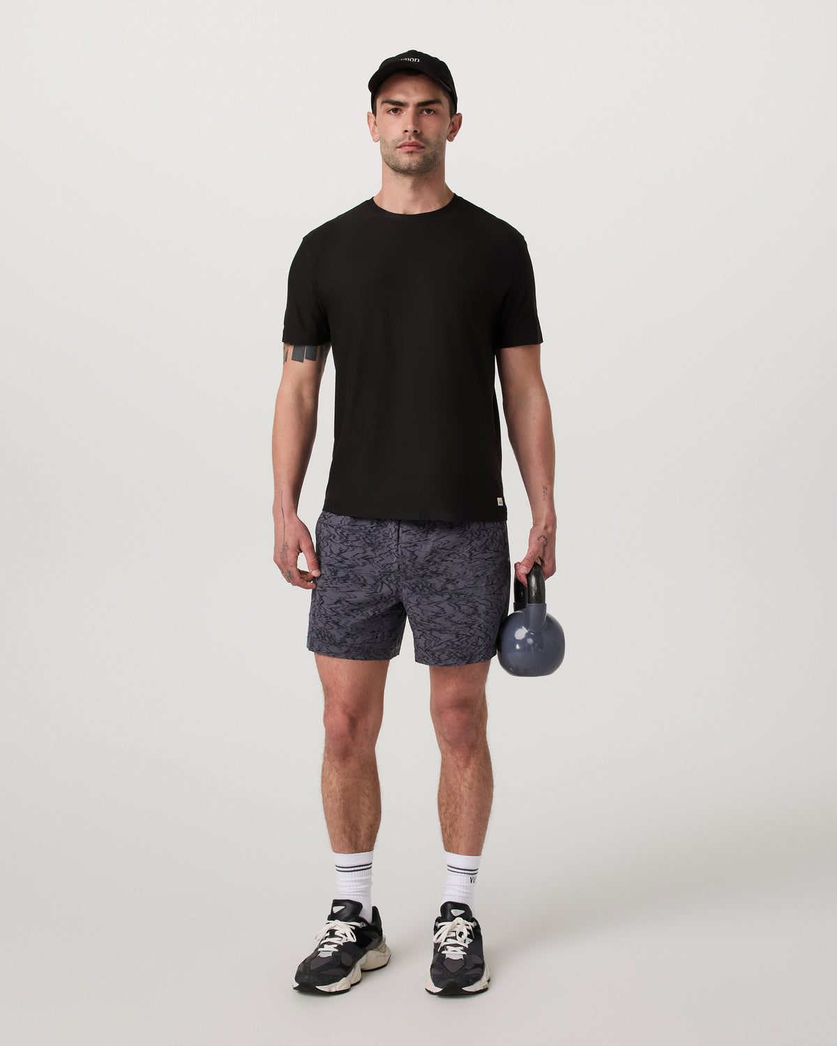 Men Vuori Kore Short Unlined 5" Men's Moonlight Sand Athletic Short