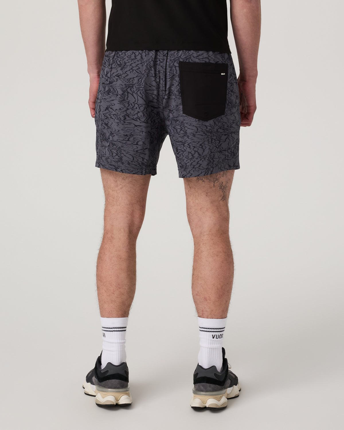 Men Vuori Kore Short Unlined 5" Men's Moonlight Sand Athletic Short